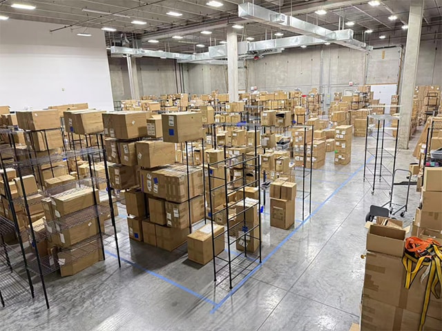 End Warehouse Chaos with Heavy Duty Metal Wire Shelving Industrial Storage Rack System.jpg